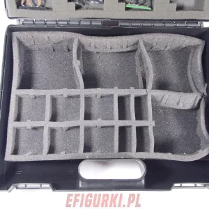 Walizka Na Modele Duża. Kawaleria, piechota, czołgi 1