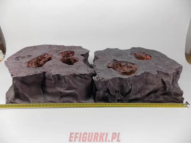 Pogorzelisko, Skały sceneria kosmiczna. 32.3 Warhammer - obrazek 4