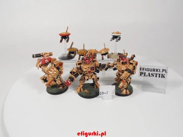 XV8 Crisis Battlesuit Tau. Empire 09-7 Warhammer 40000 wh 40k