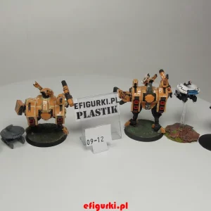 XV8 Crisis Battlesuit Tau. Empire 09-12 Warhammer 40000 wh 40k