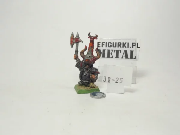 Chaos Dwarf With Axe. Metal 3-25