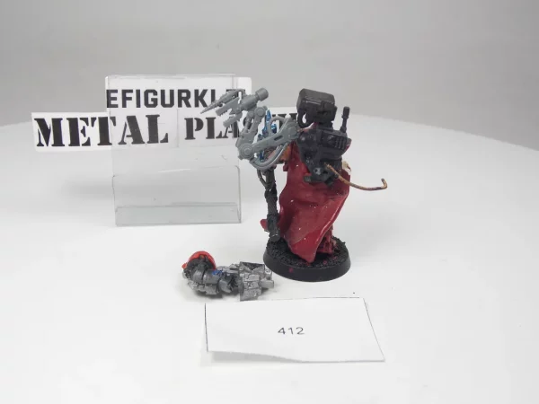 Space Marines Techmarine Metal-plastik. 412