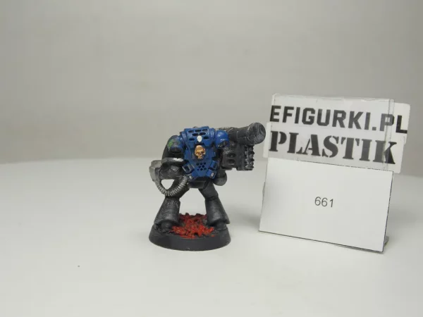 Space Marines wyrzutnia rakiet. 661