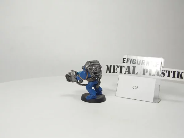 Space Marines Devastator Metal-Plastik. 695