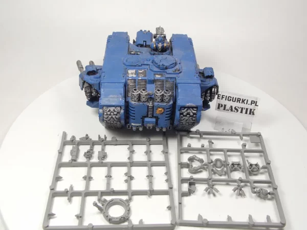 Land Raider Space Marines. 8-48