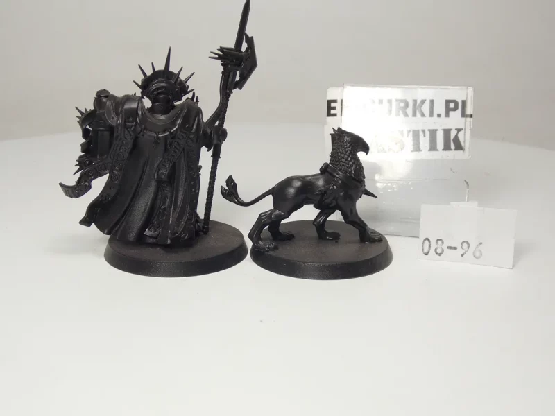 LORD CASTELLANT GRYPH HOUND. 08-96