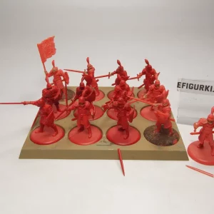 Lannister: Guardsmen. 28-44