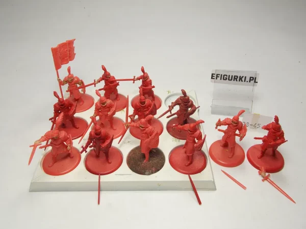 Lannister: Guardsmen. 28-45