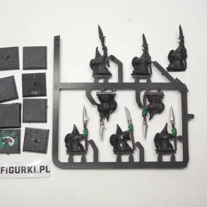 8 Night Goblin Skull Pass. $15-6