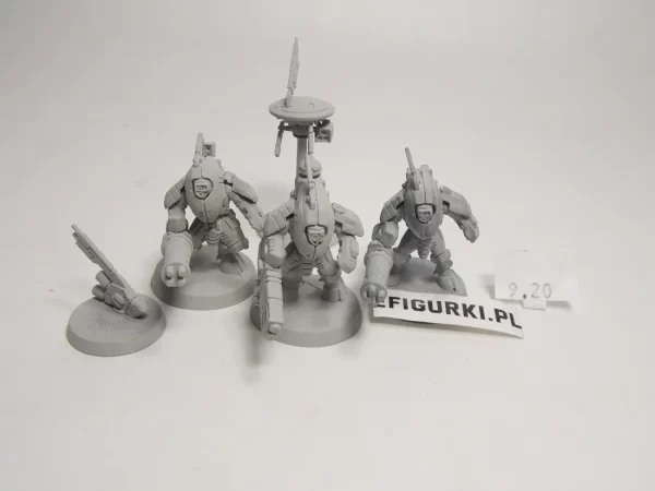 Stealth Battlesuits Tau Empire. 9-20