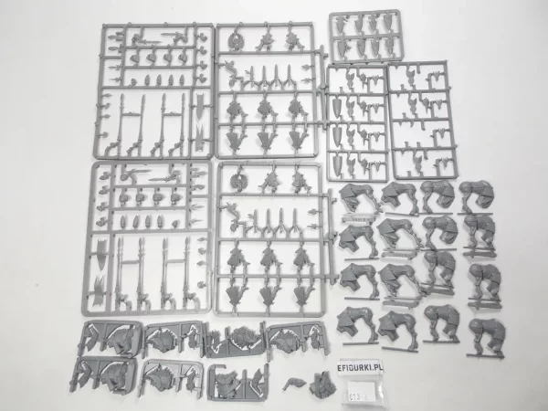 Silver helms x8 Kompletni. High Elf $13-3