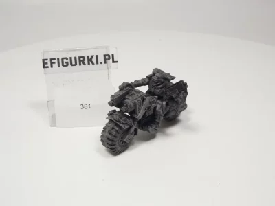 Space Marines Scout Bike. 381