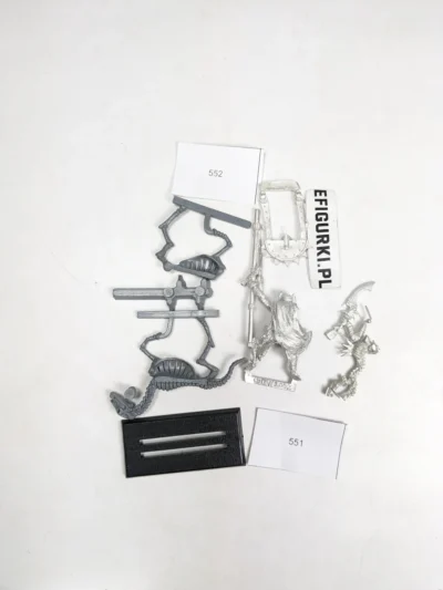 Tomb Kings Khmeri Sztandarowy. Metal 552