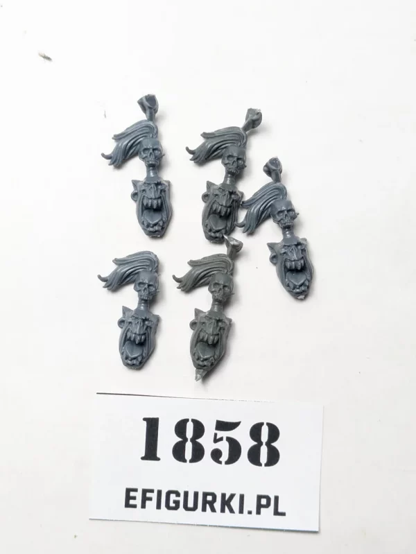 Głowy Orki Orc . Bitsy 1858