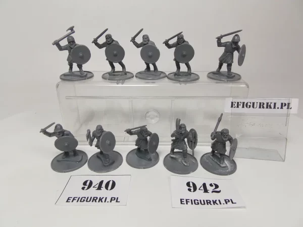 Dark Age Warriors 940-2. Miecze 10 szt SAGA