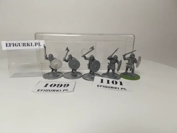Dark Age Warriors 1099-.1 Topory 10 szt SAGA