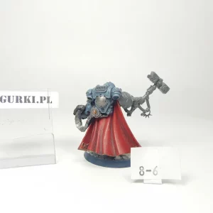 Space MArines Captain Gravis Armor. 8-6