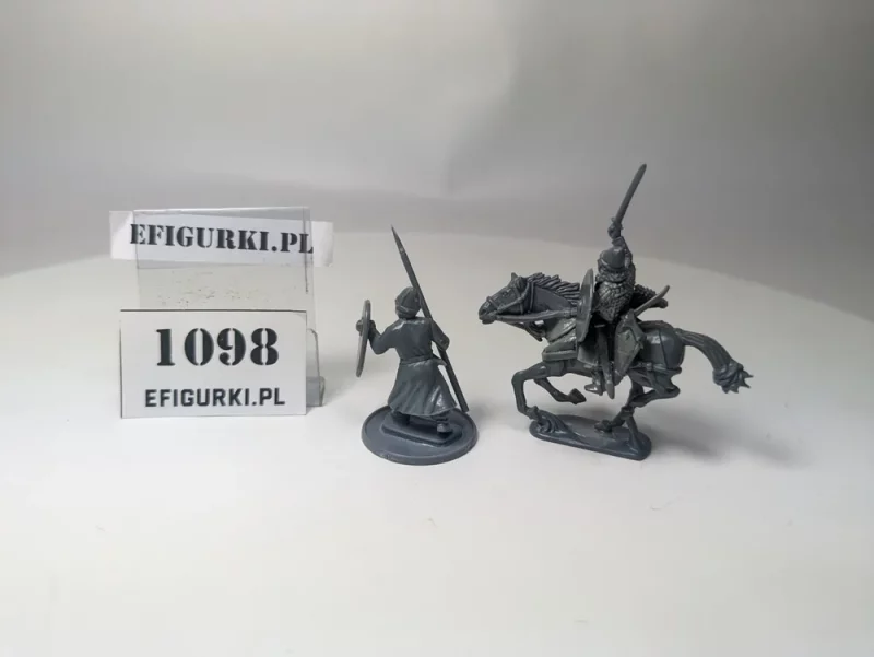 Jacyś wojownicy 2szt. 1098