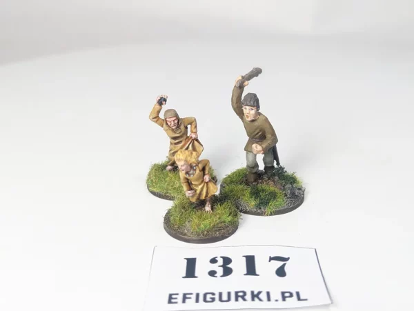 Mirliton Miniatures Scenka " Szczęśliwa Rodzina". 1317