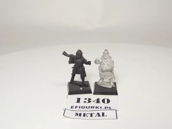 Sztandarowy i Muzyk wieki ciemne. Metal 1340