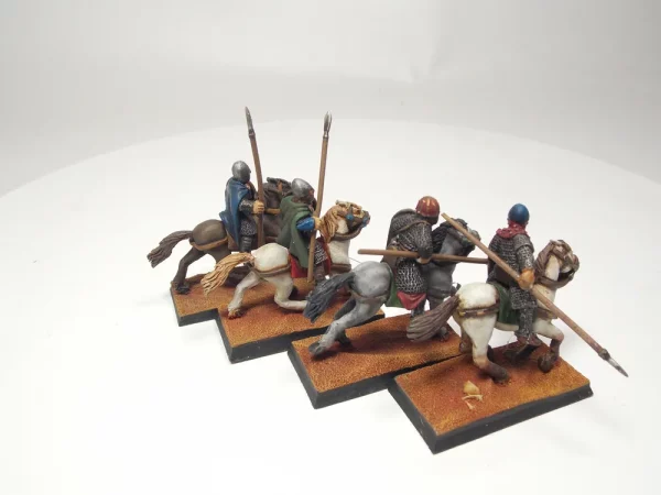 Crusader Mixed (Mounted And Foot) Starter Warband For SAGA metal. 17-3