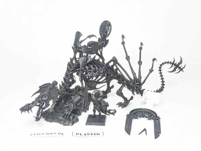 Tomb King/Liche Priest on Necrolith Bone Dragon. 3-5X