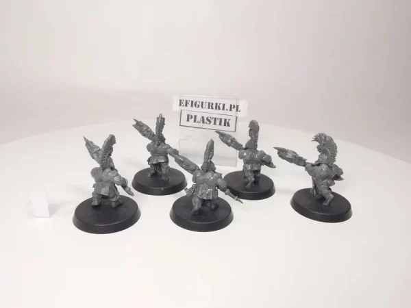 Auric Hearthguard Fyreslayers. 8-103