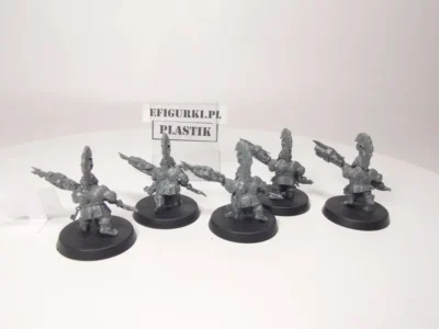 Auric Hearthguard Fyreslayers. 8-36