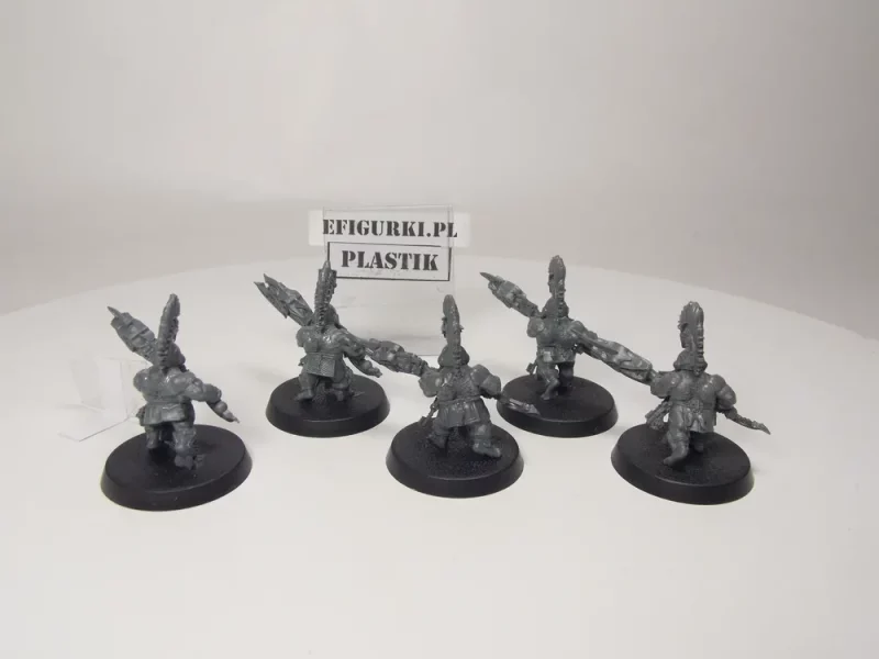 Auric Hearthguard Fyreslayers. 8-37