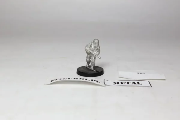Hasslefree Miniatures Metal. 295