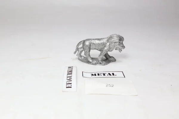 Lew lion Metal. 252