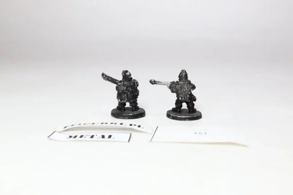 Ralph partha Dwarf Gunners. 151