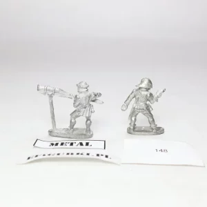 Medieval Large Hand Cannons And Crew. Metal miriltion 148
