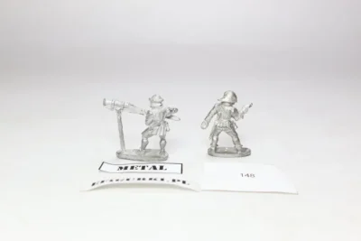 Medieval Large Hand Cannons And Crew. Metal miriltion 148