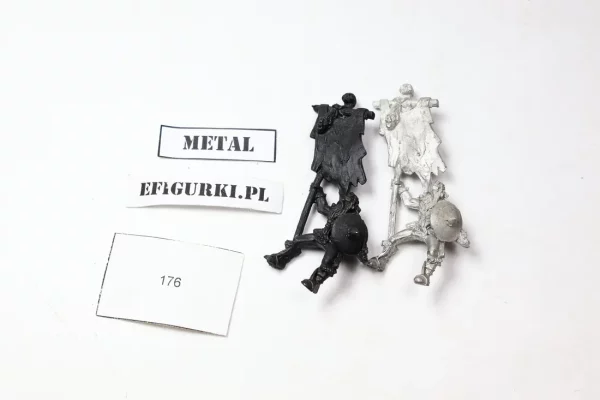 Grenadier Barbarian rider. Metal 176