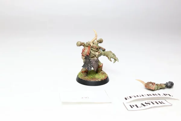Chaos Space Marines Captain. 430