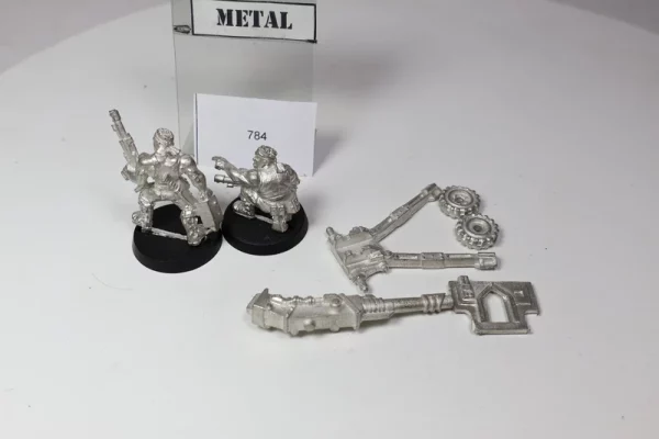 Jungle Fighter Catachan Lascannon. Metal 784