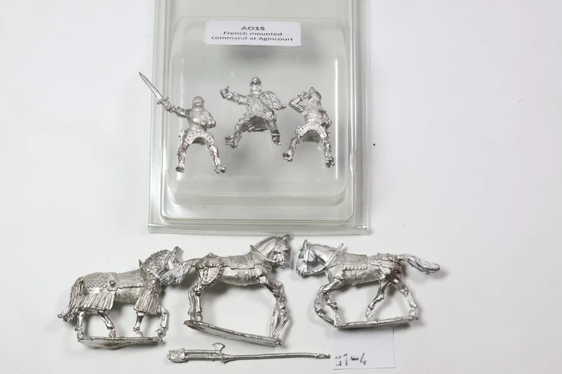 AO15 French mounted command at Agincourt. Lt1-4