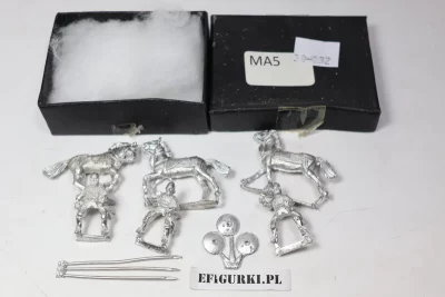 MA5 Saljuq / Syrian /Arab Heavy Cavalry, spear upright. 30-132