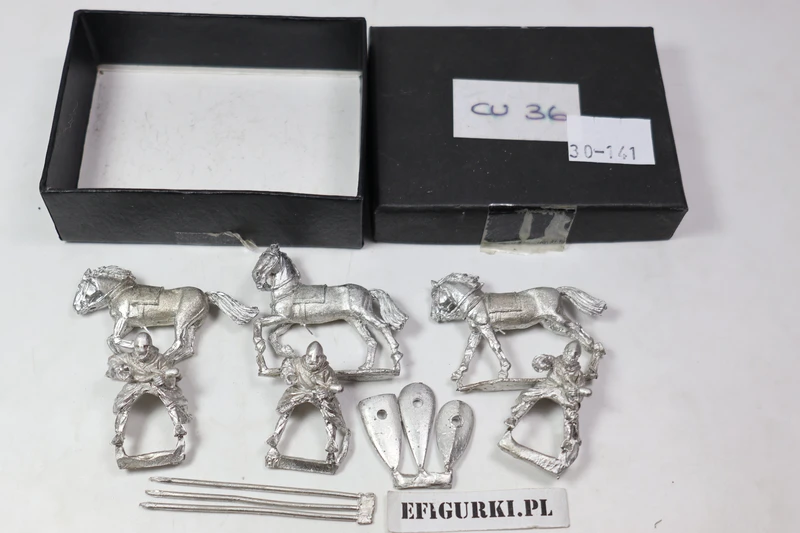 CU36 Knight Hospitaller, couched lance, charging. 30-141