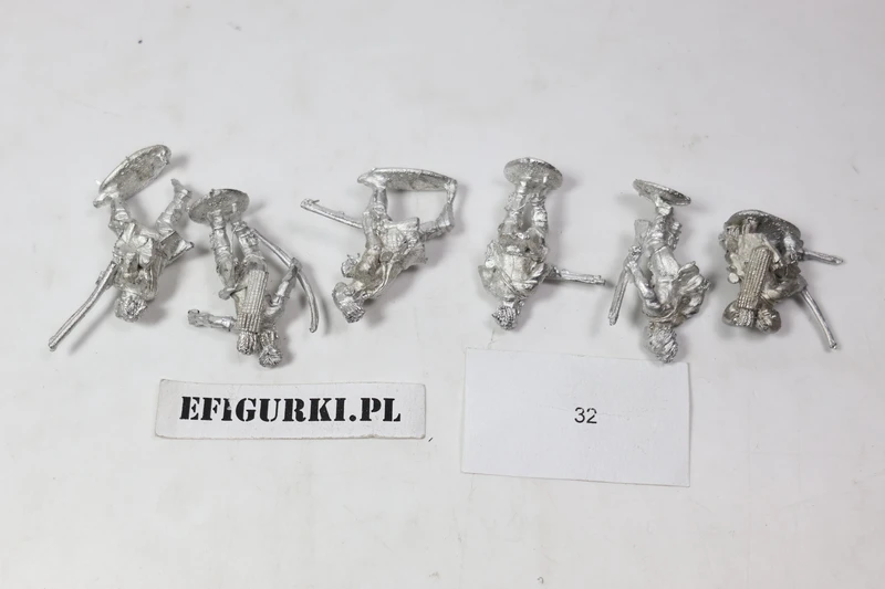 Perry MIniatures Indianie. 32