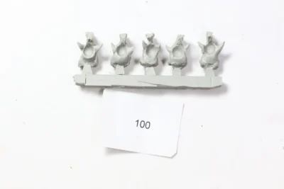 Spellcrow głowy orków. 100