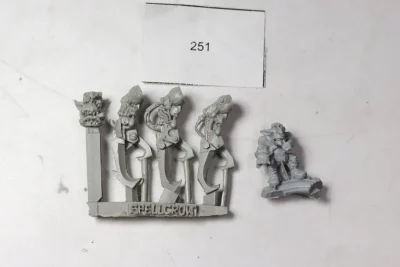 Spellcrow ręce orków power claw. 251