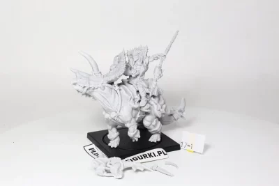 W’adrhŭn: Thunder Chieftain Artisan Series. 17-1 U4