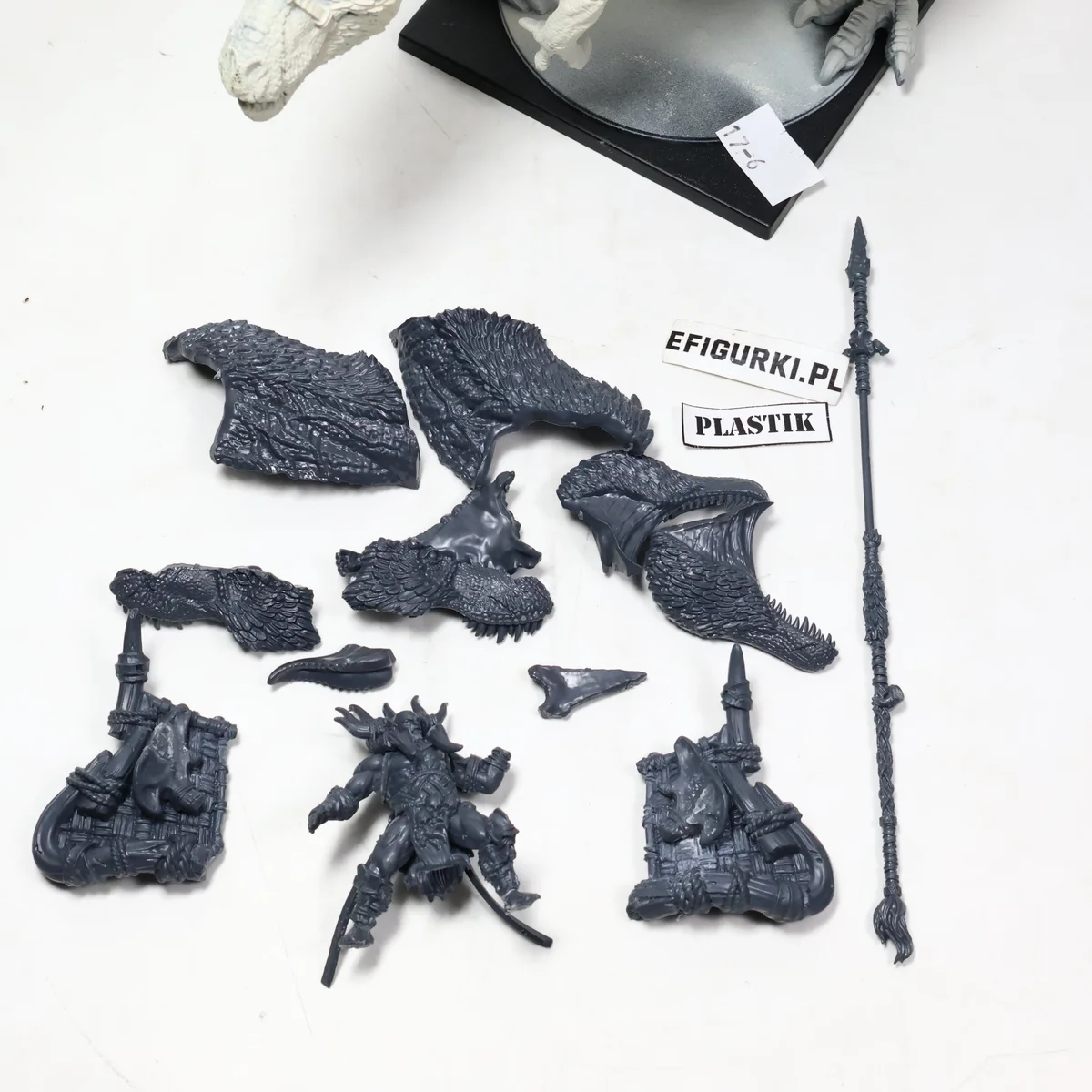 W’adrhŭn: Apex Predator. U4 17-8