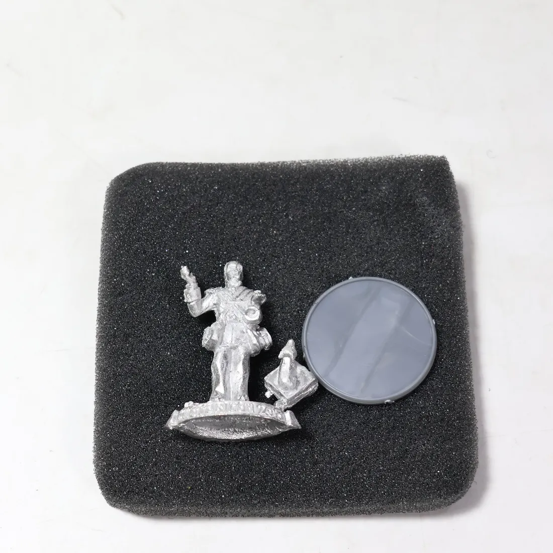 Defend a Hopless position. LIMITKA historicon. Metal U7 lt 10-16