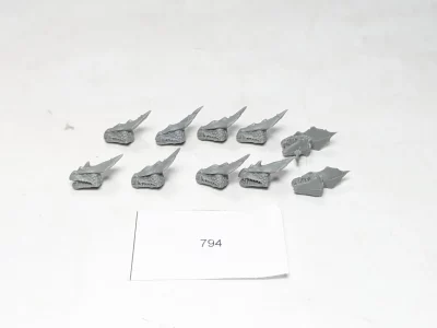 Lizardmen Saurus Plastik Głowy. 794 Bits U7'