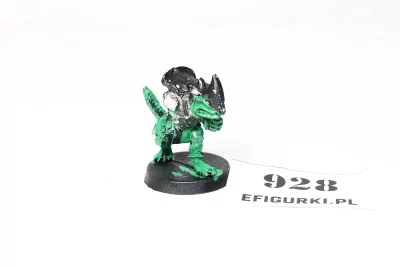 Saurus Blood Bowl metal. Bez ręki 928