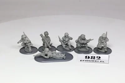 Waffen-SS Sniper, Flamethrower and Panzerschreck teams. Żywica U14 979-80