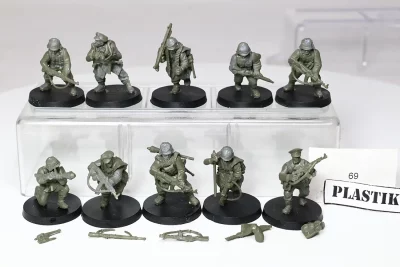 Piechota niemiecka bolt action/wargames factory. Plastik 69